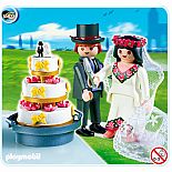 Bridal Couple with Wedding Cak